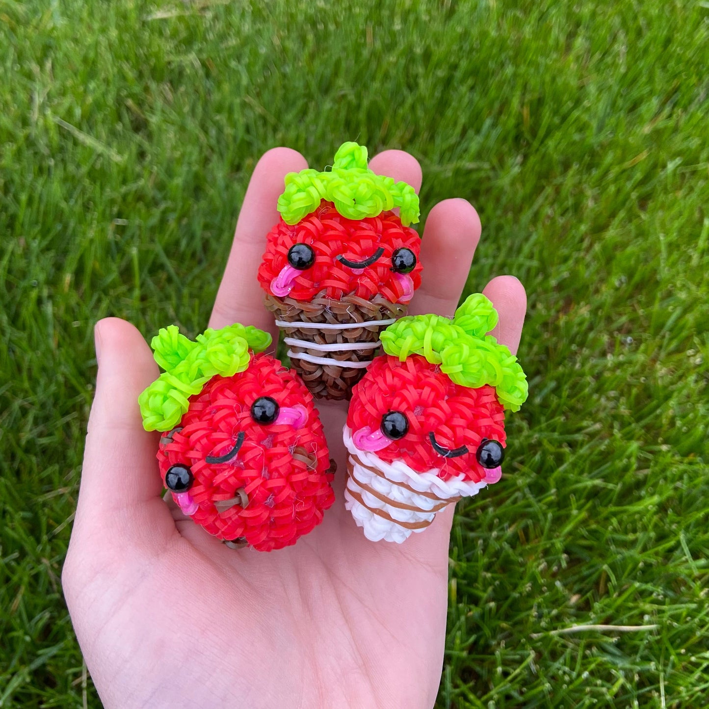 Rainbow Loom Strawberry