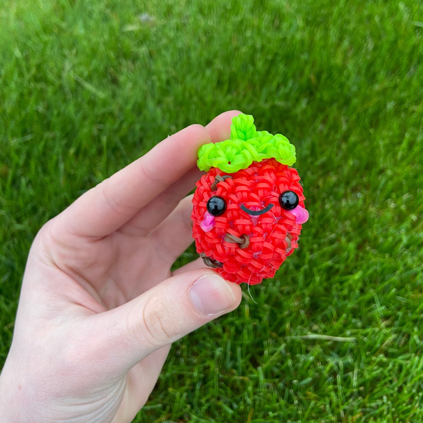 Rainbow Loom Strawberry